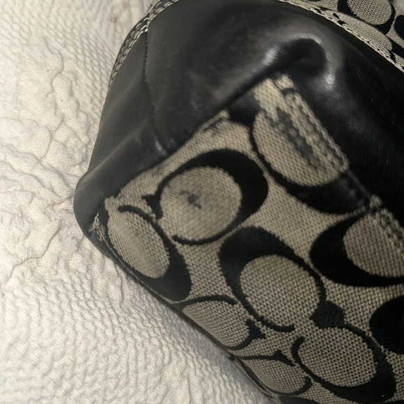 Coach Vintage Hampton F13973
Handbag Signature Jacquard &
Leather - Picture 6 of 16